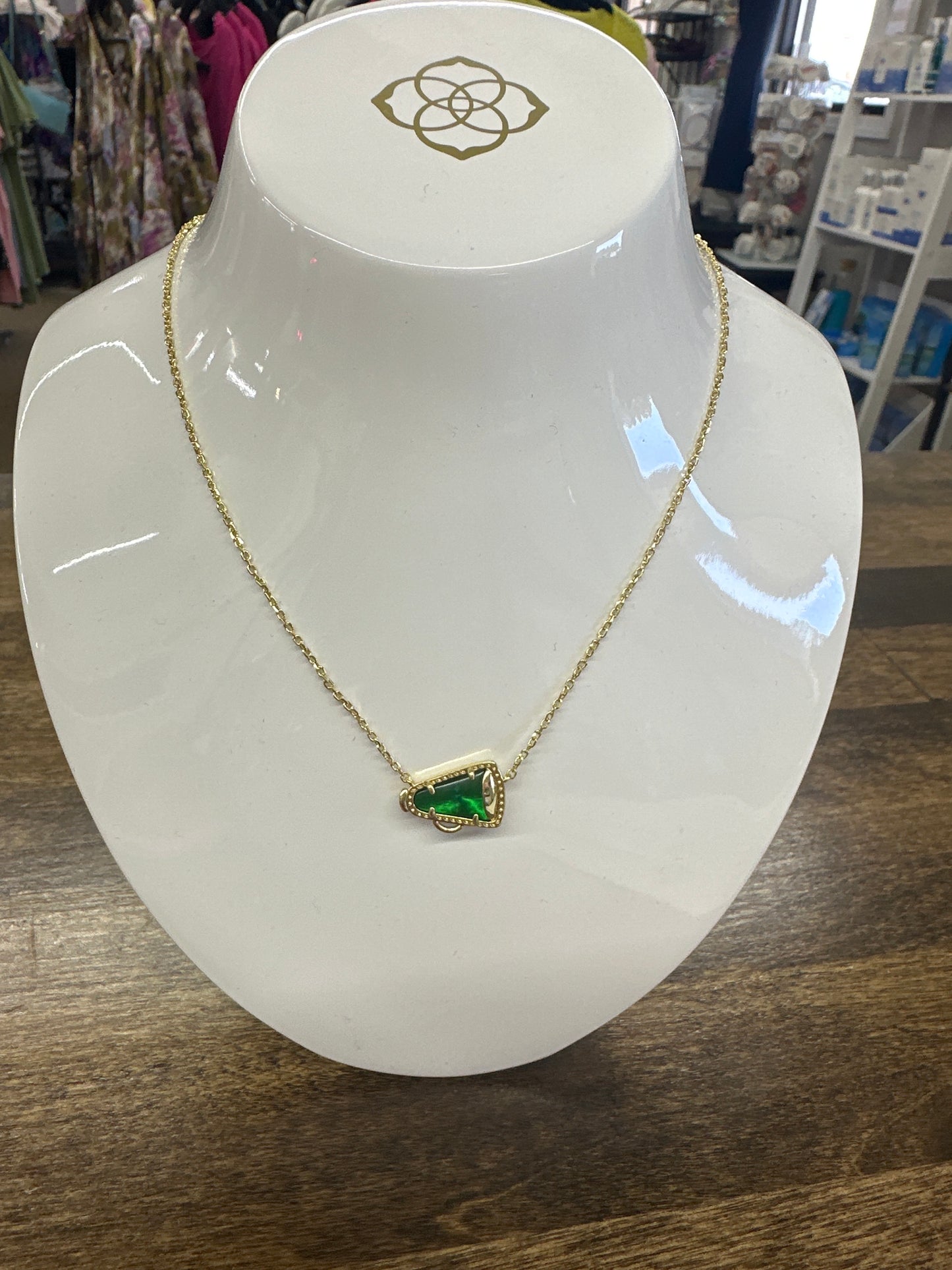 Kendra Scott Cheer Gold Emerald