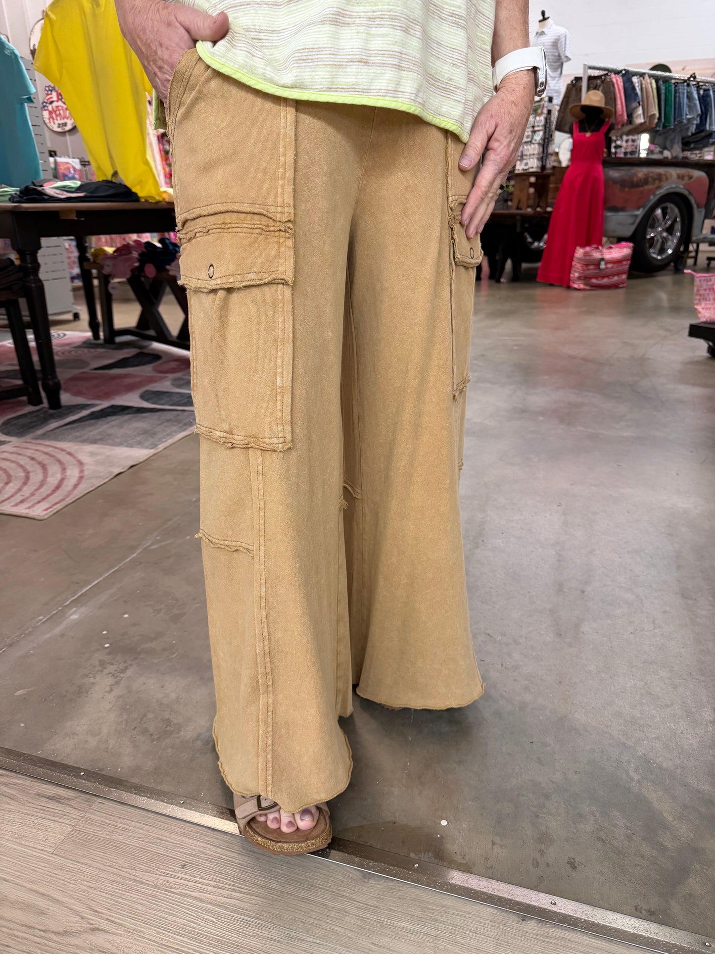 Latte Mineral Washed Bottoms