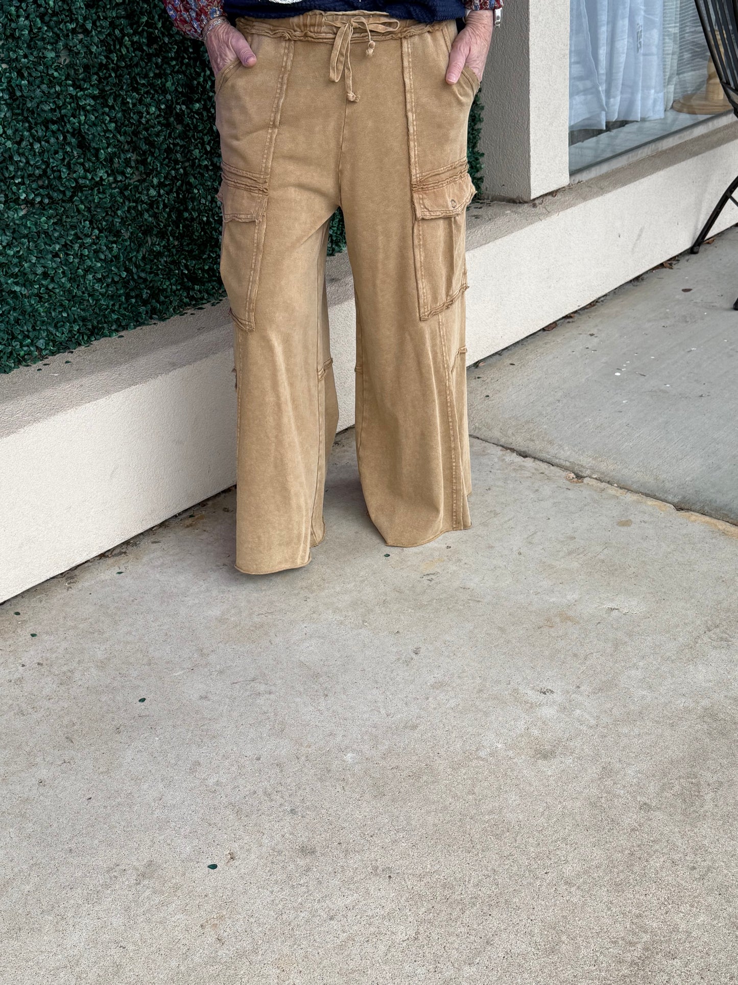 Latte Mineral Washed Bottoms