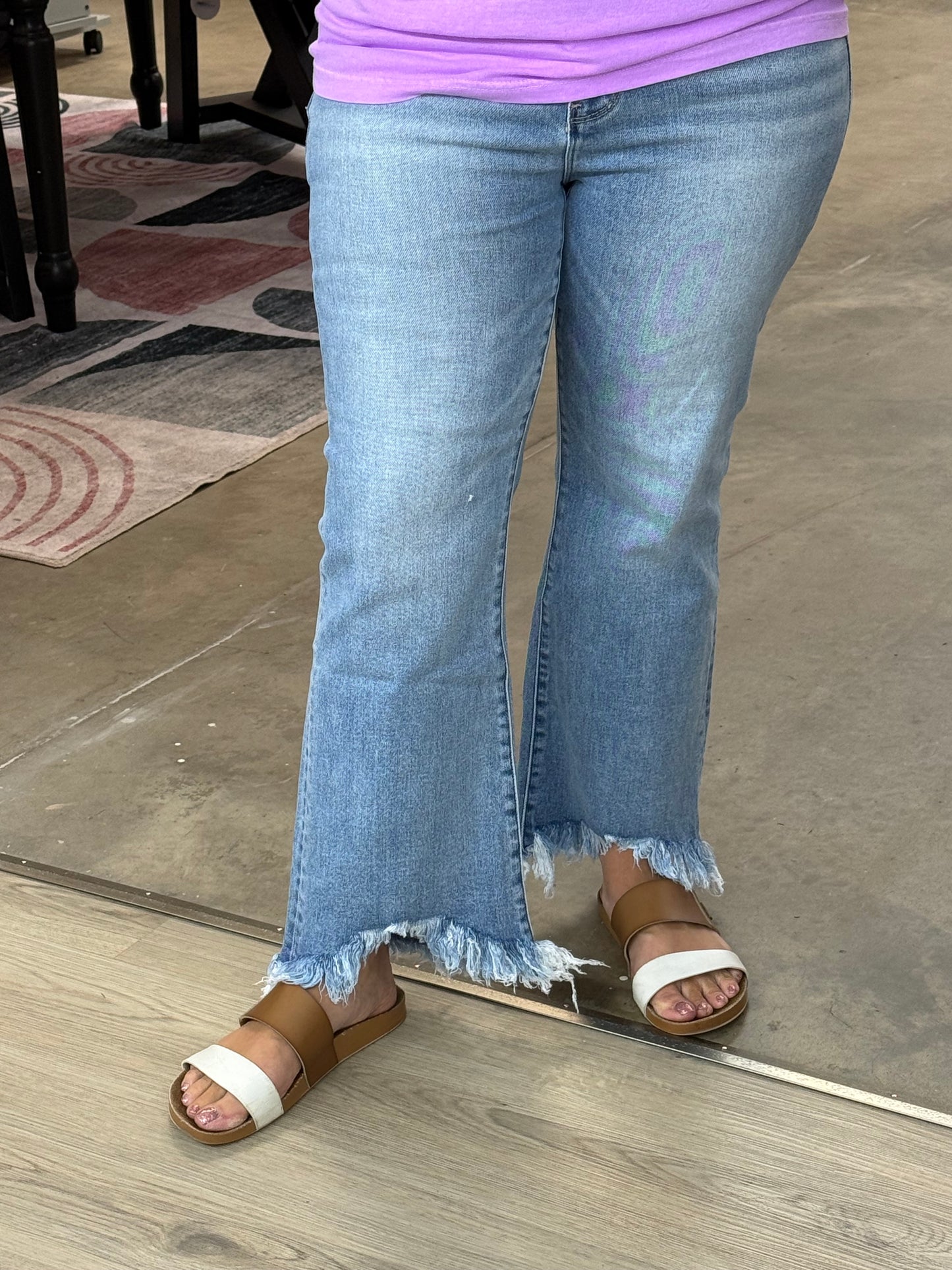 Risen HR Crop Frey Jeans