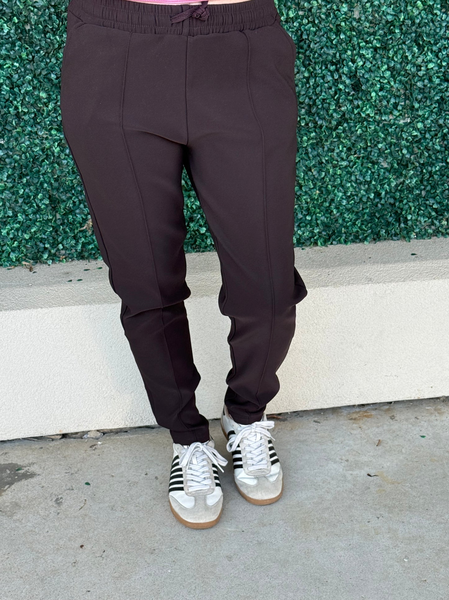 The Jasmine Espresso Bottoms