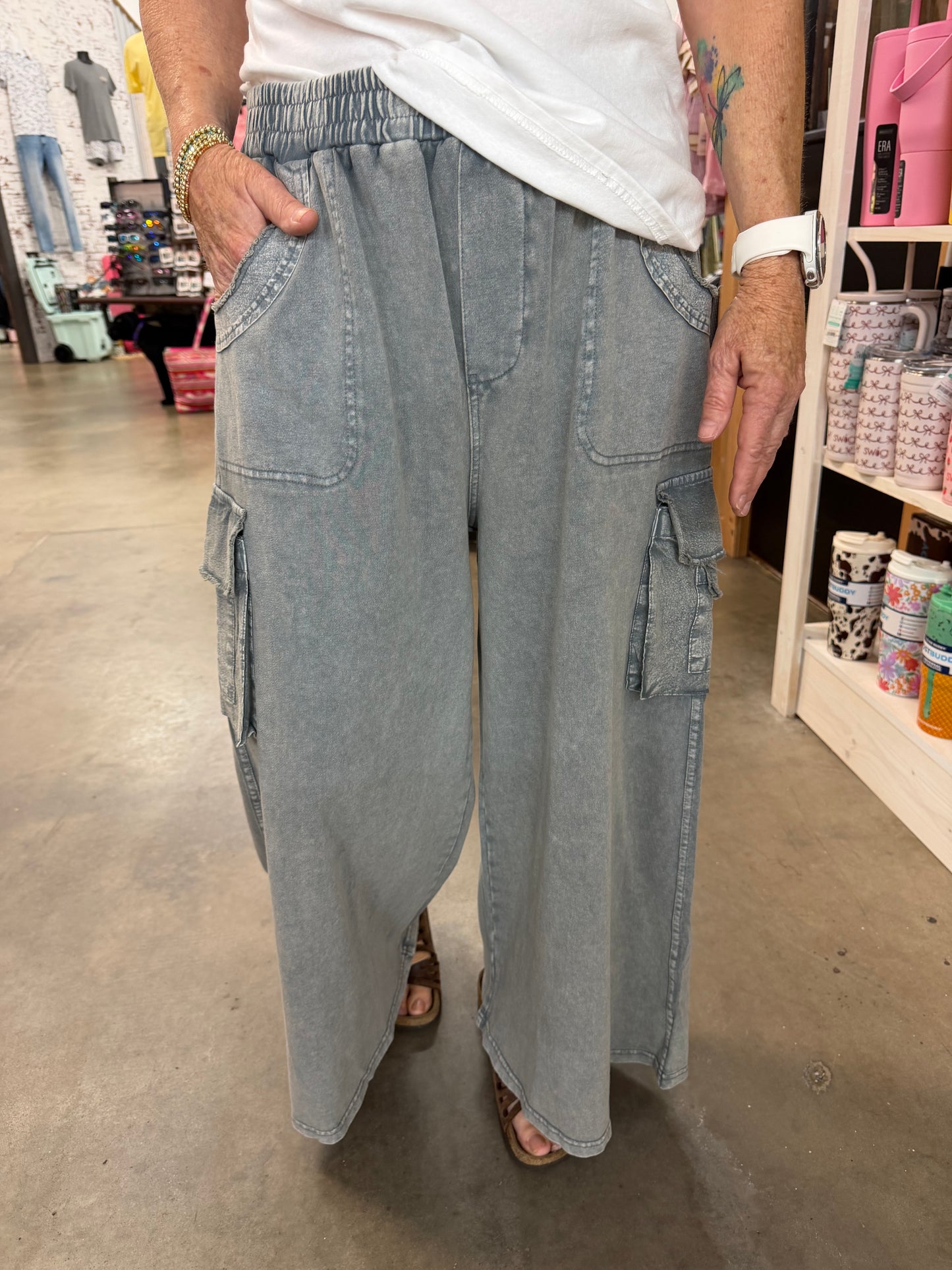 Ash Mineral Washed Bottoms