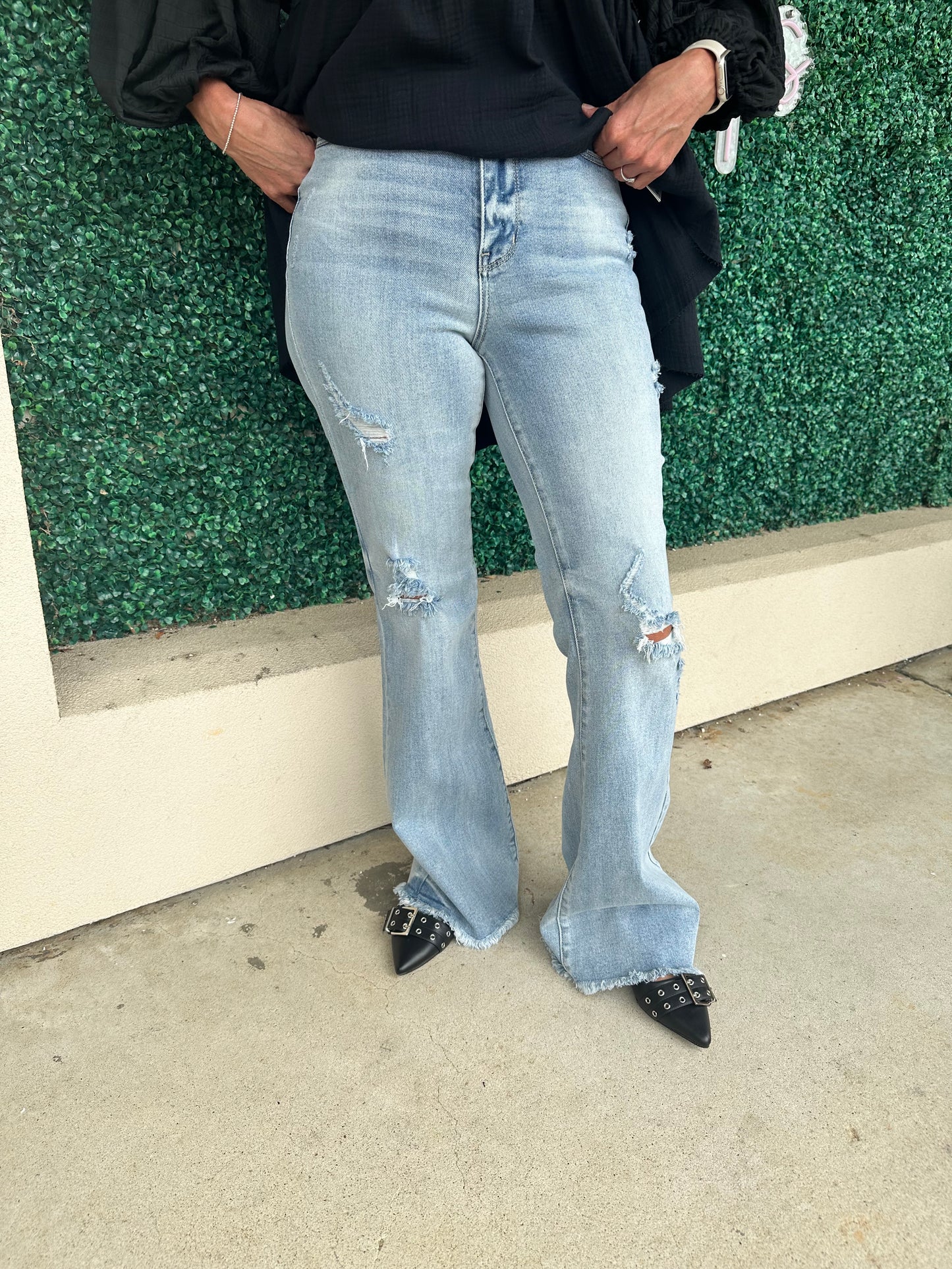 Judy Blue HW Flare Jeans