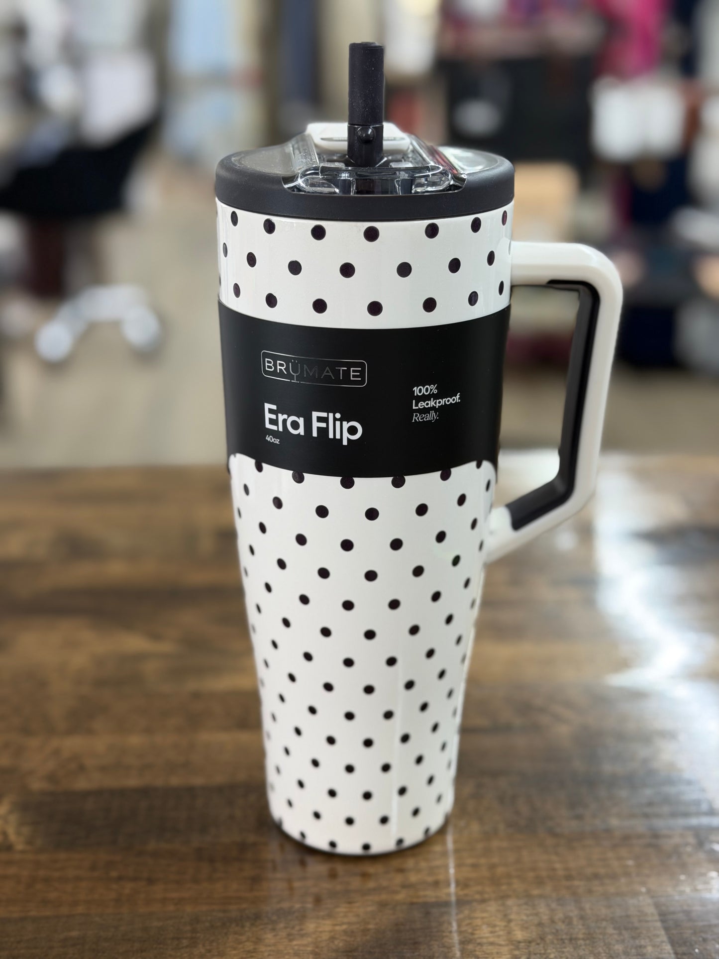 Brumate Era Flip 40oz Polka Pearl